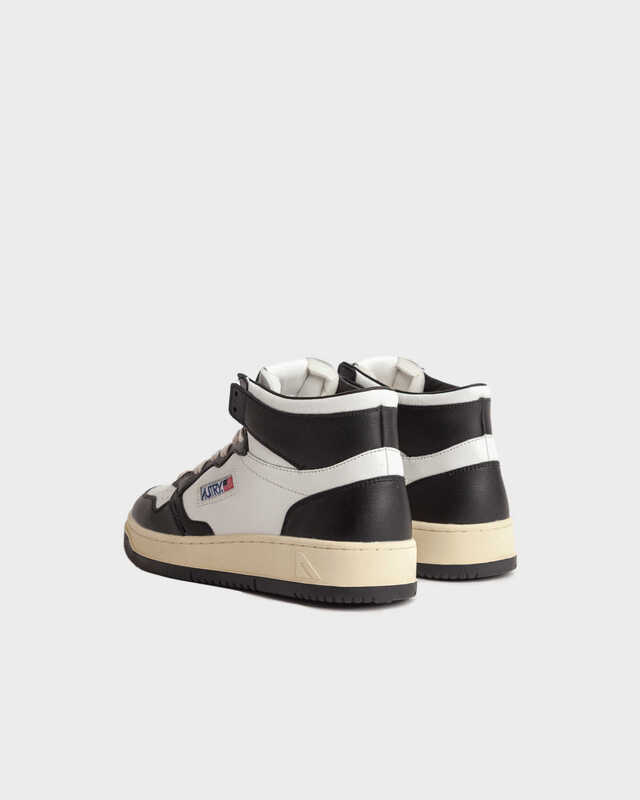 AUTRY Autry 01 Mid high top sneaker Svart EUR 40