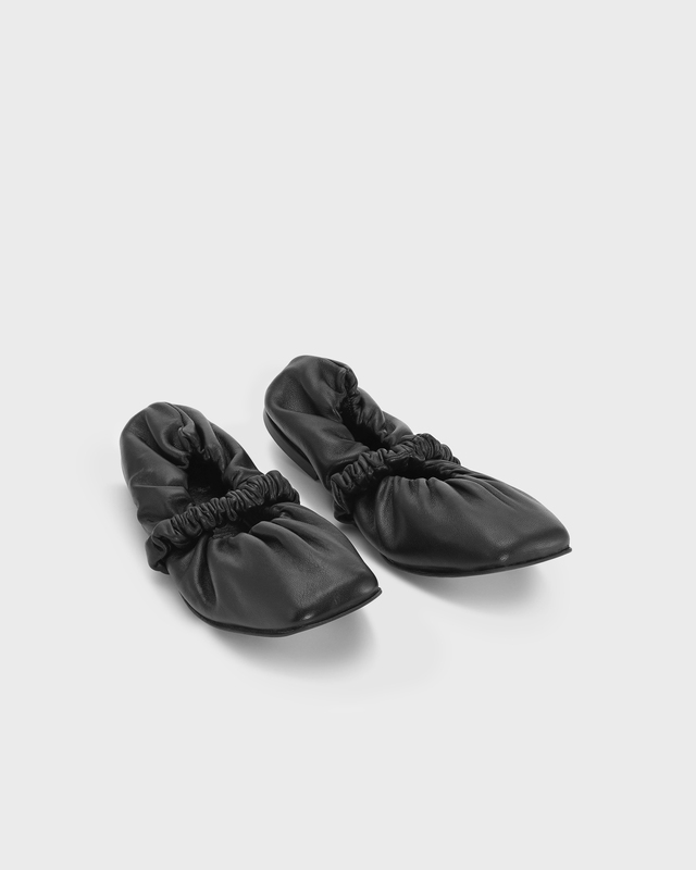 Ganni Ballerinaskor Soft Square Toe Scrunchie Svart EUR 38