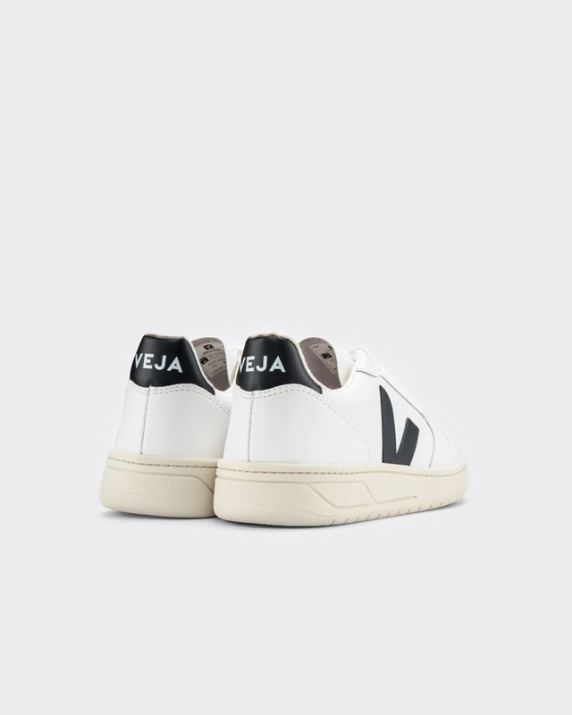 Veja Sneakers V-10 Leather Vit/svart EUR 41