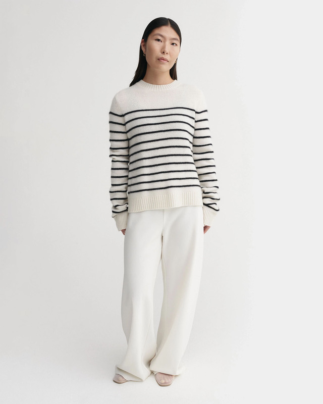 Almada Label  Tröja Rae Crewneck Cashmere Stripe XL