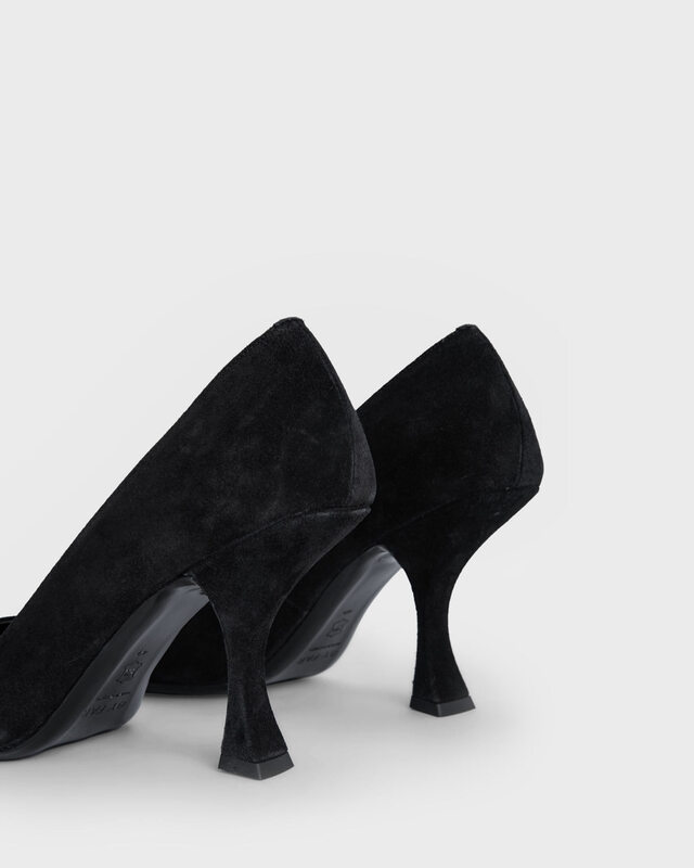 By Far Klackar Viva Black Suede Leather Svart EUR 36