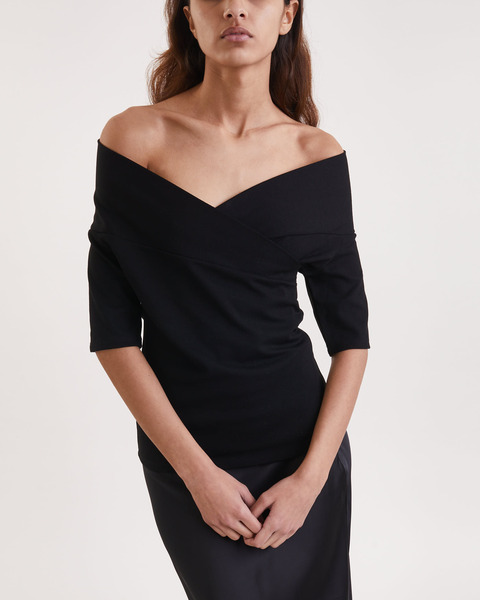 Top Debora Svart 1