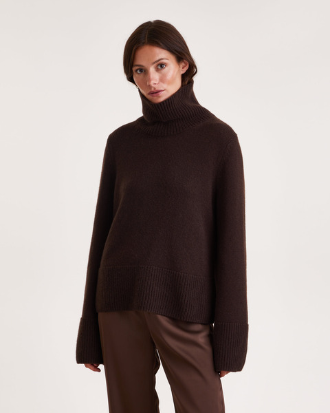 Sweater Uma Polo Brown 1