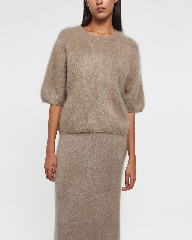 Almada Label  T-Shirt Fei Brushed Cashmere Nougat S