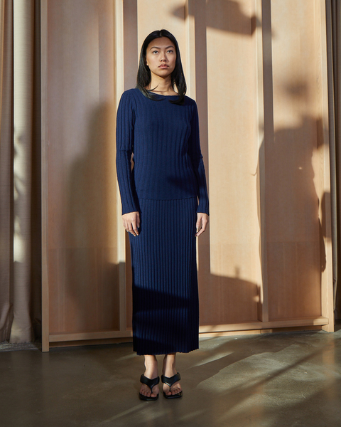 Top Ribbed Boat Neck Navy 1