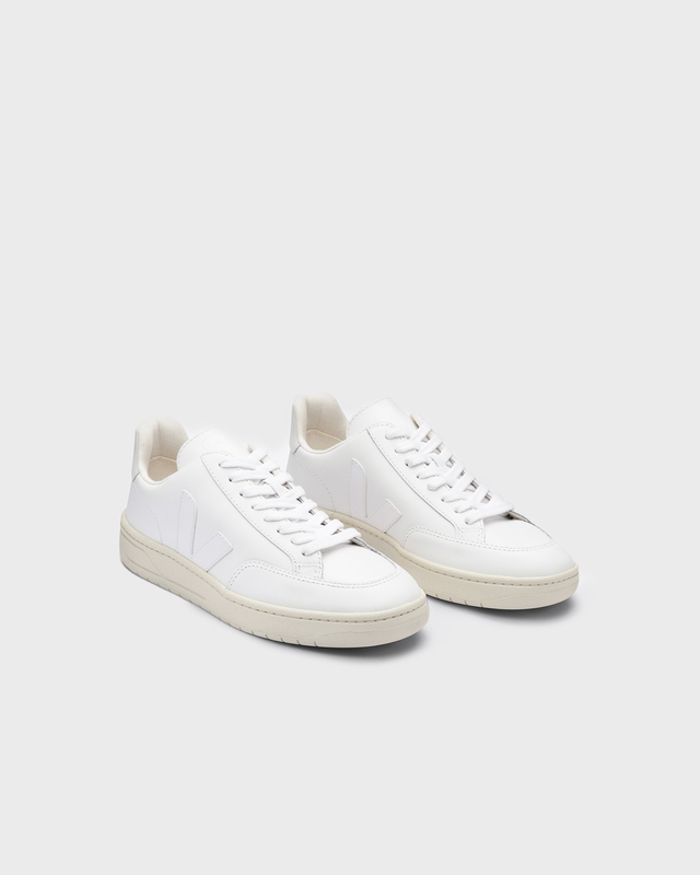 Veja Sneakers V-12 Leather Extra-White Vit EUR 40