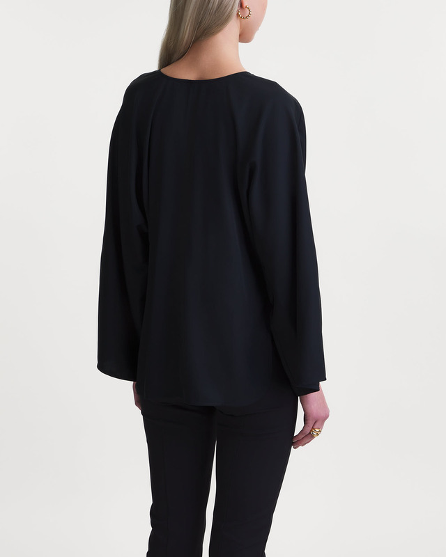 By Malene Birger Blouse Calias Svart 34