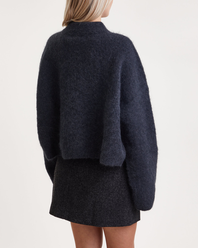HOPE Tröja Aperto  Washed black 40
