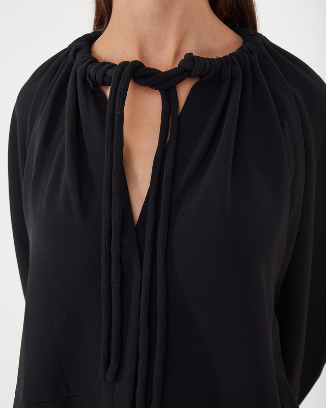 Proenza Schouler Topp Matte Crepe V-Neck Svart US 4 ( EUR 36)